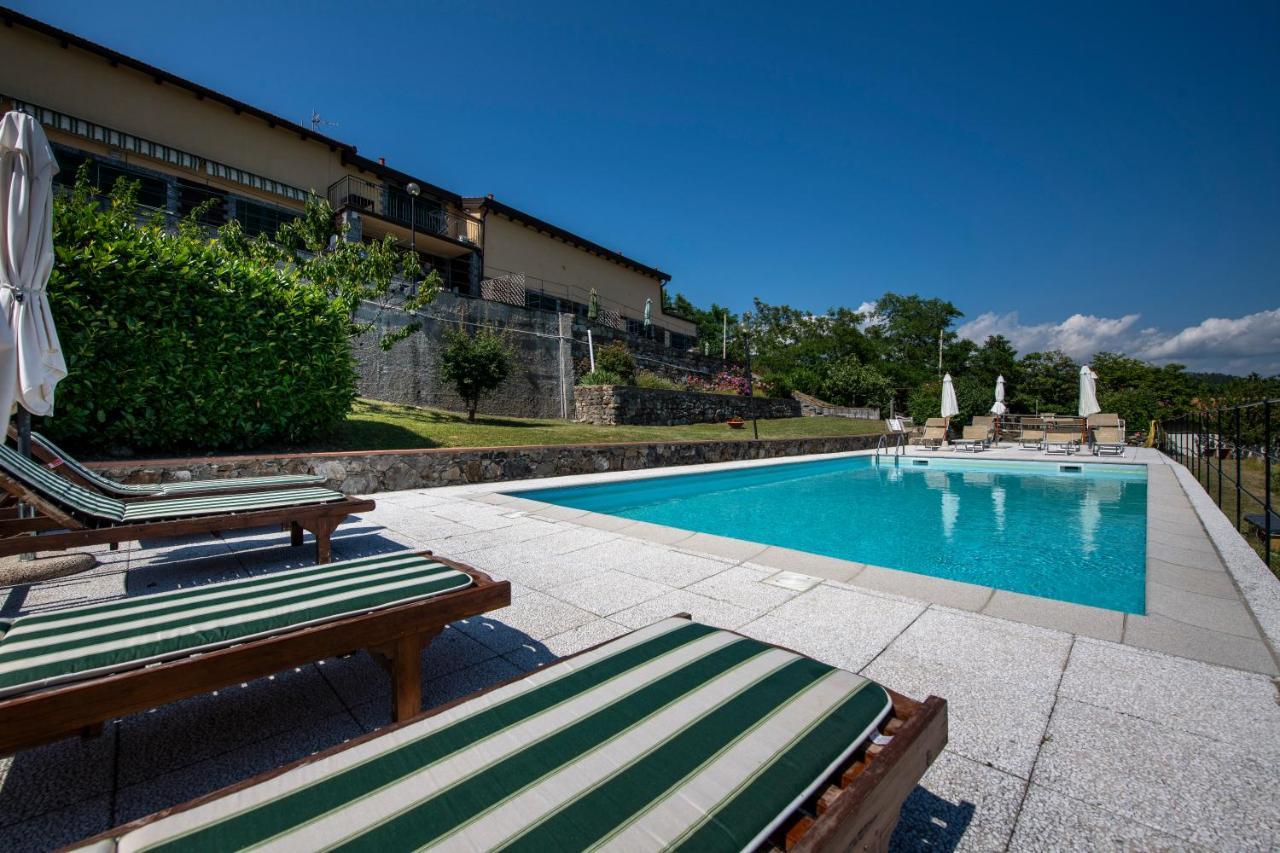 211 - Appartamento Acacia, Terrazza Giardino E Piscina Carro ภายนอก รูปภาพ
