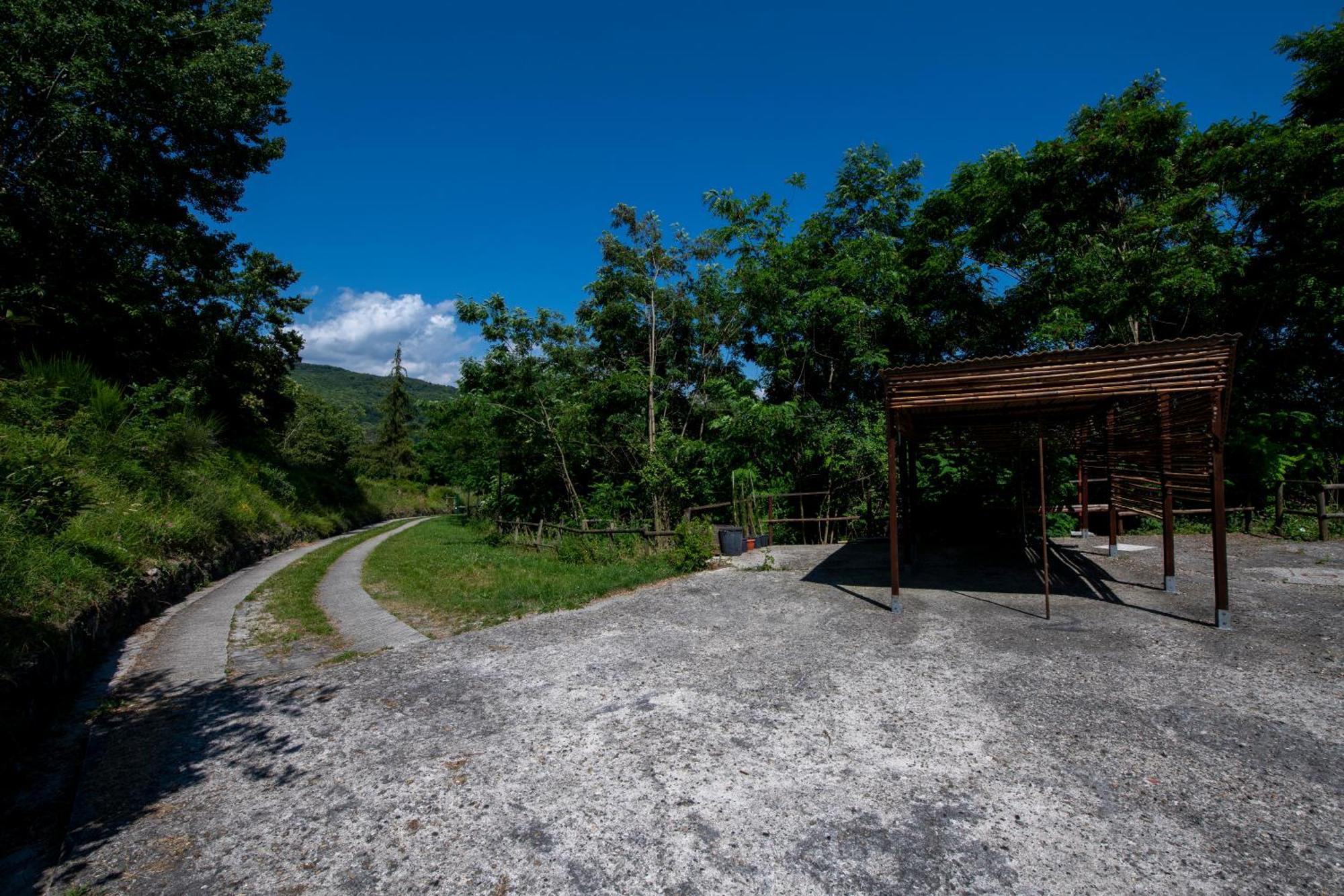 211 - Appartamento Acacia, Terrazza Giardino E Piscina Carro ภายนอก รูปภาพ